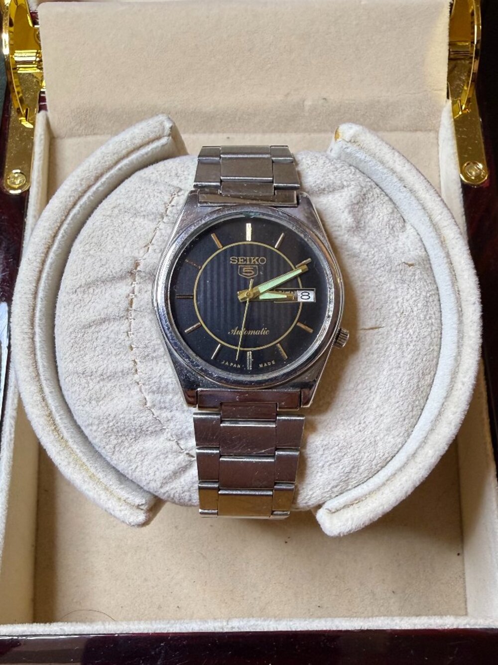 Vintage Seiko Automatic Black/Gold/Silver Day-Date Men's Watch 7526-6000, 35mm